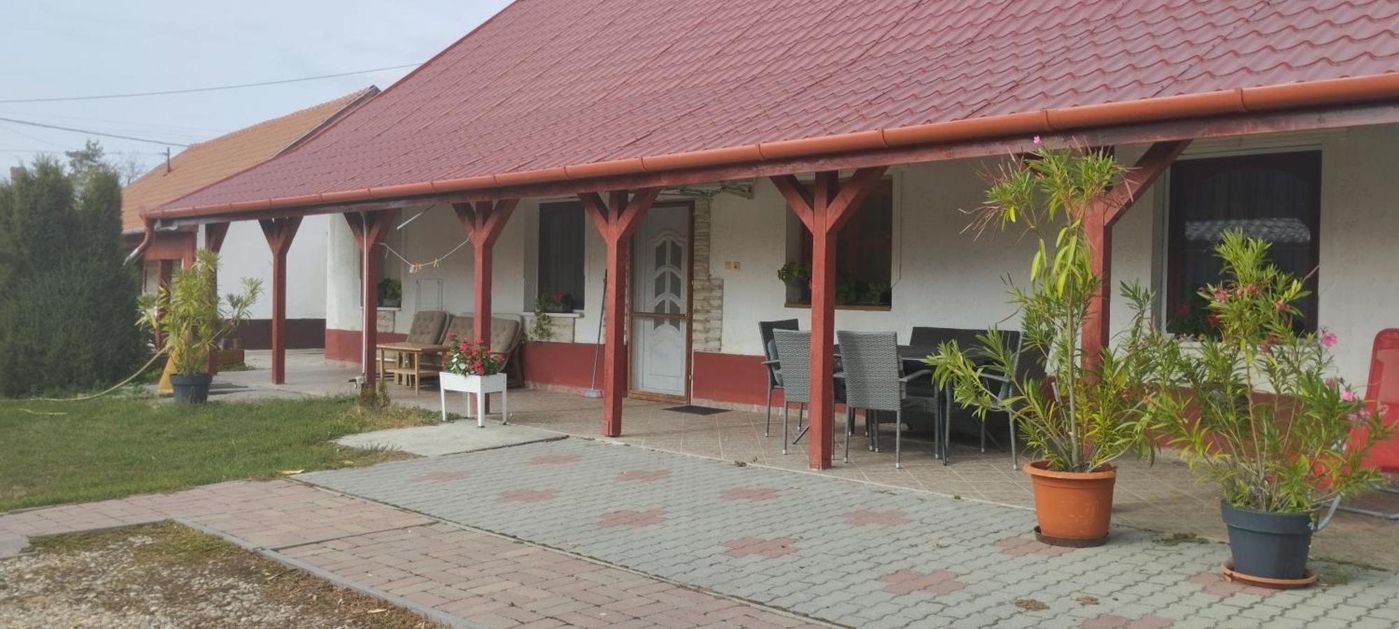 Rakoczi Vendeghaz Lägenhet Poroszló Exteriör bild