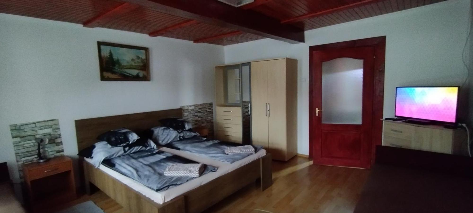 Rakoczi Vendeghaz Lägenhet Poroszló Rum bild
