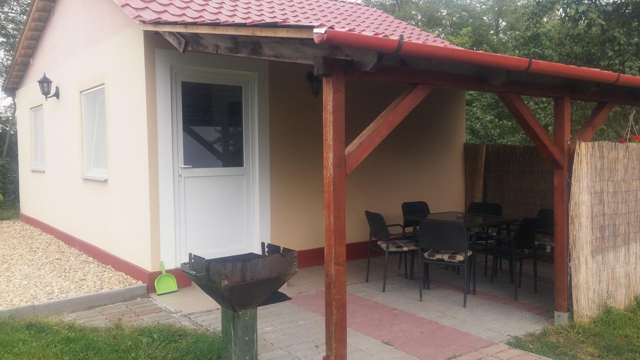 Rakoczi Vendeghaz Lägenhet Poroszló Exteriör bild